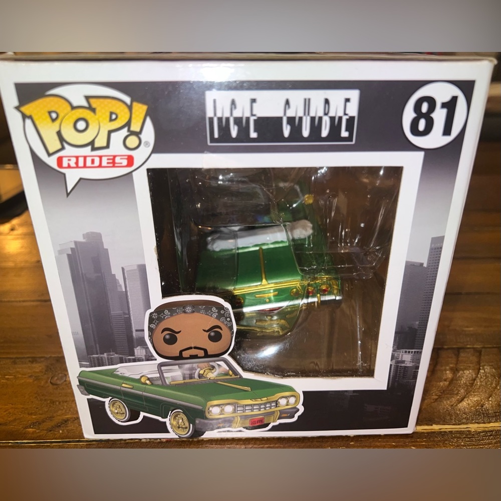 Funko Pop! Rides: Ice Cube in Impala - Picture 9 of 13